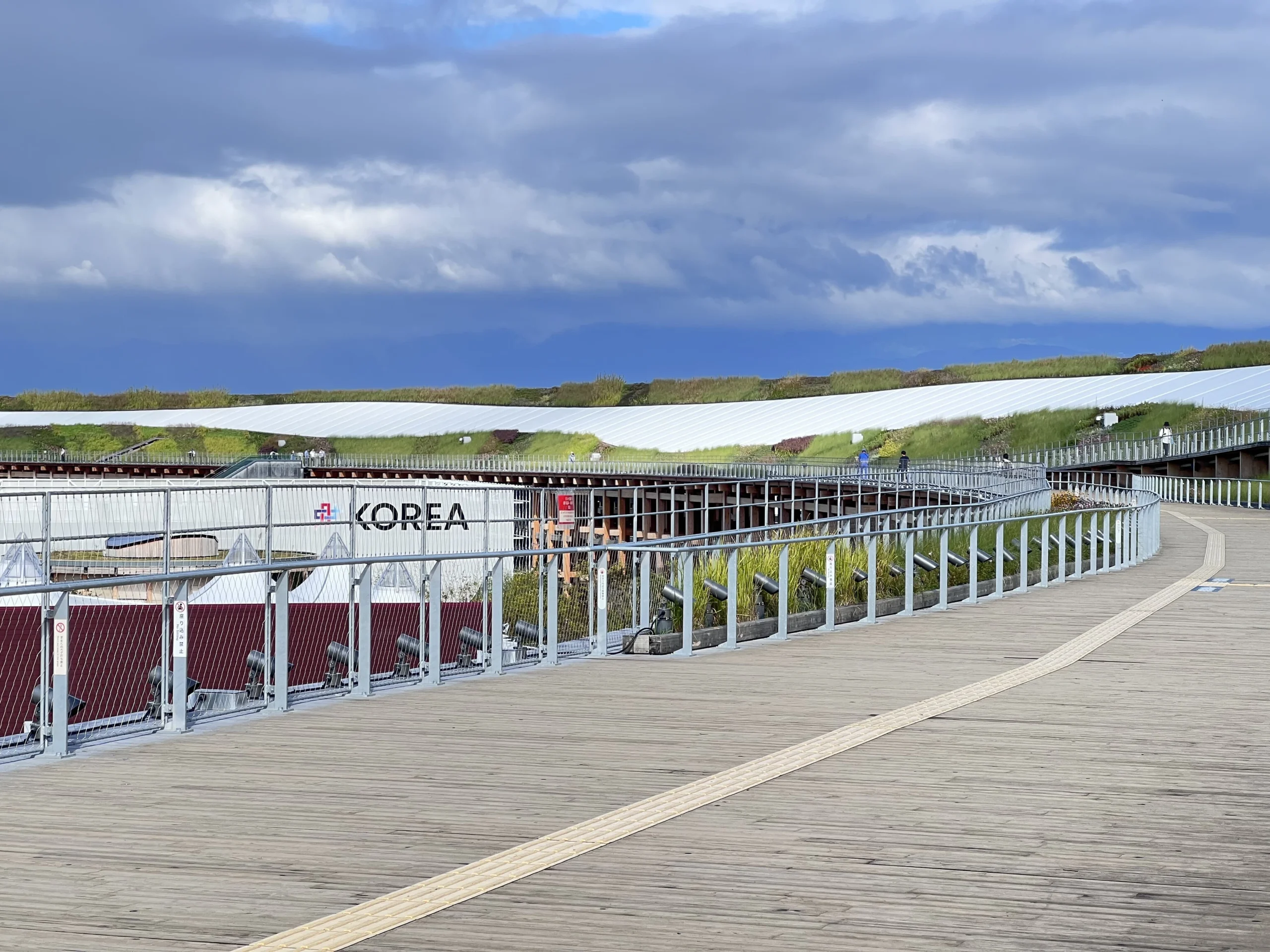 万博レポート｜ヨルダンの「時空」を体感。三戸高校の発表が世界に届きました。